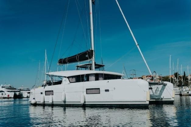 2017 Lagoon 42
