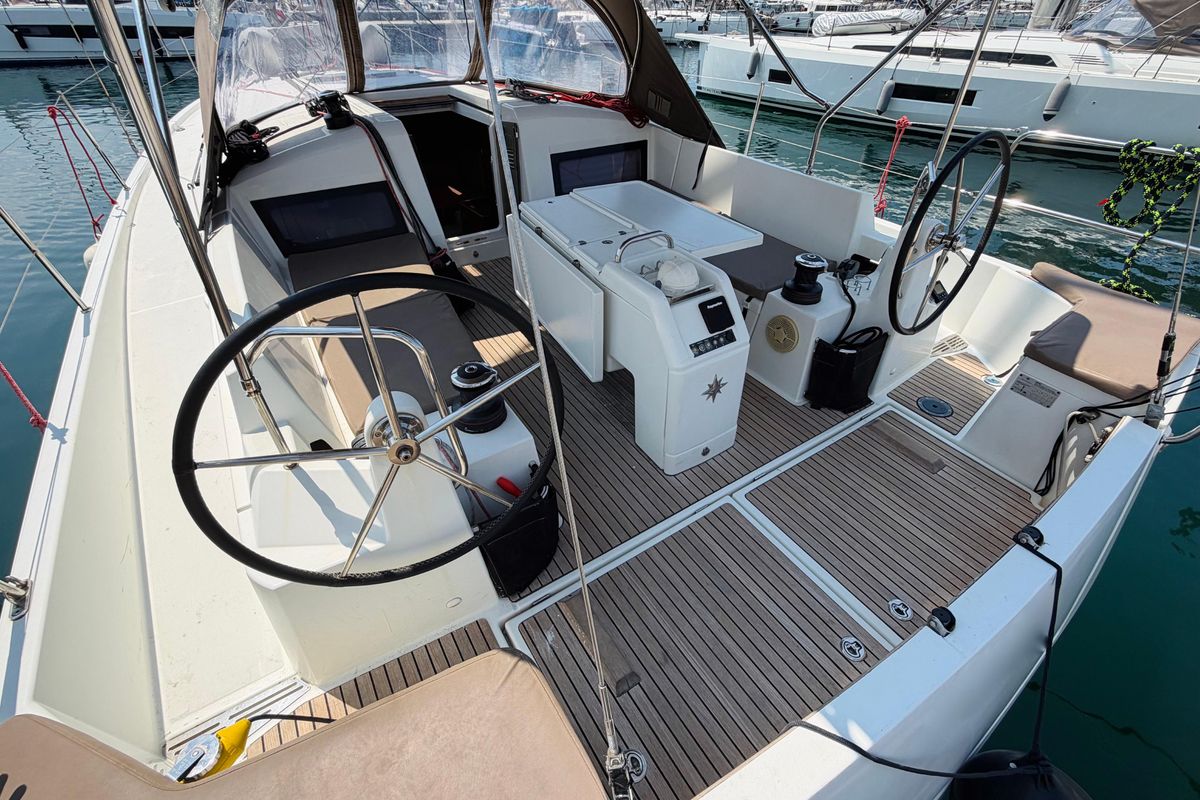 2018 Jeanneau Sun Odyssey 440