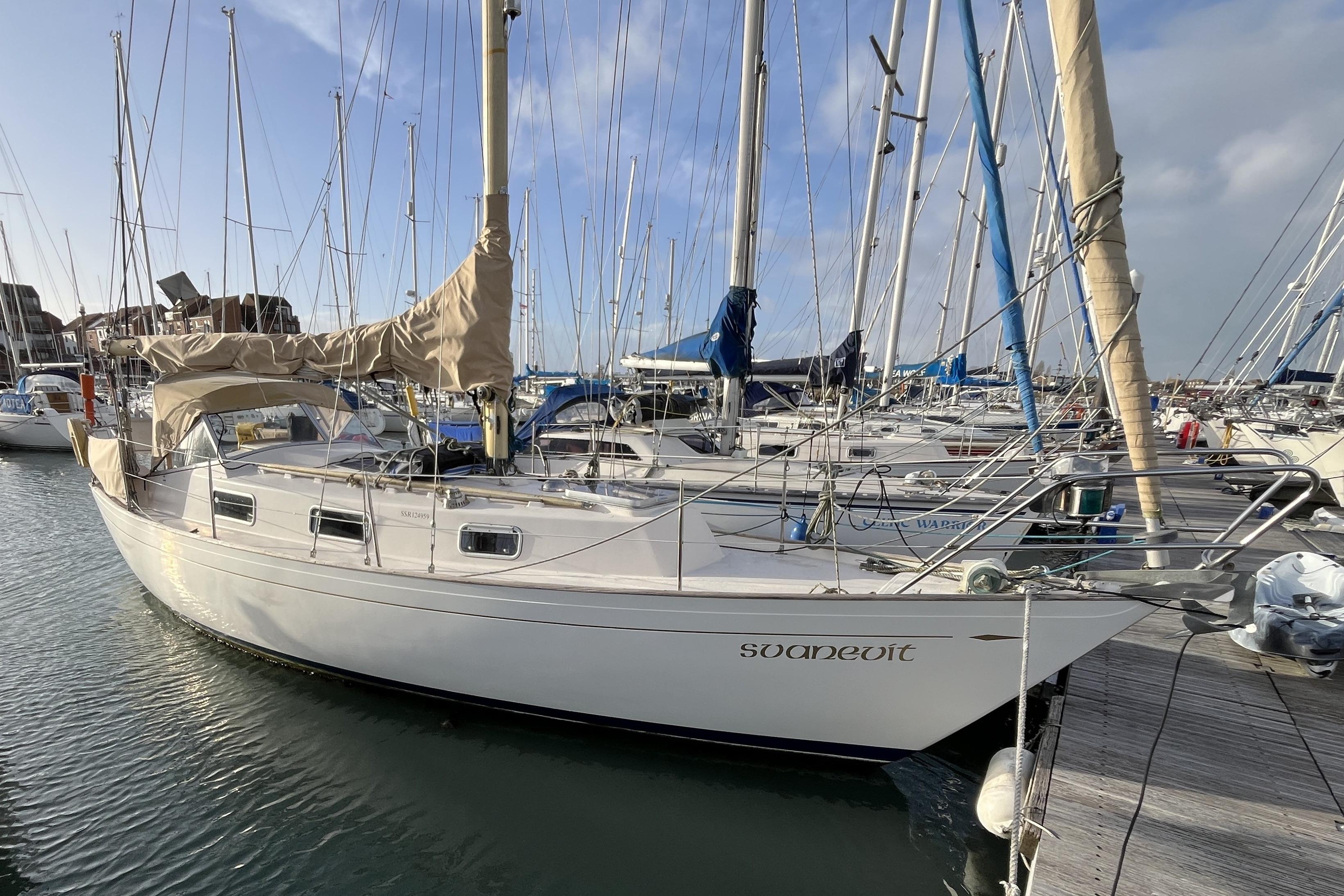 1973 Hallberg-Rassy Monsun 31 for sale in Southsea, Hampshire, United Kingdom