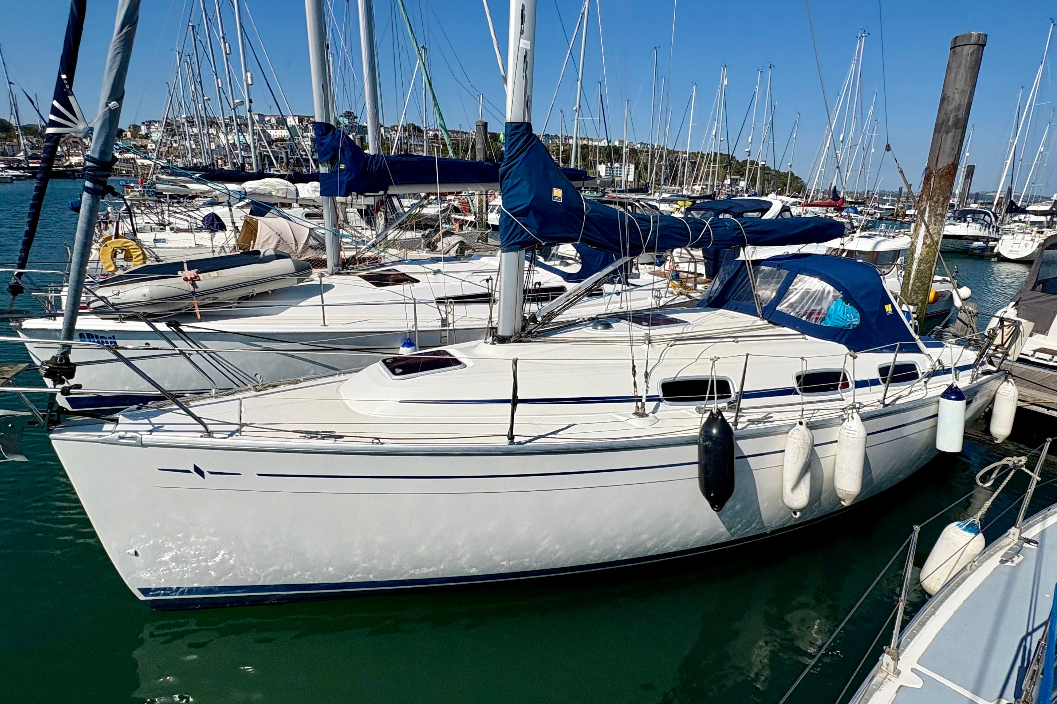 2006 Bavaria Cruiser 30 for sale in Brixham, Devon, United Kingdom