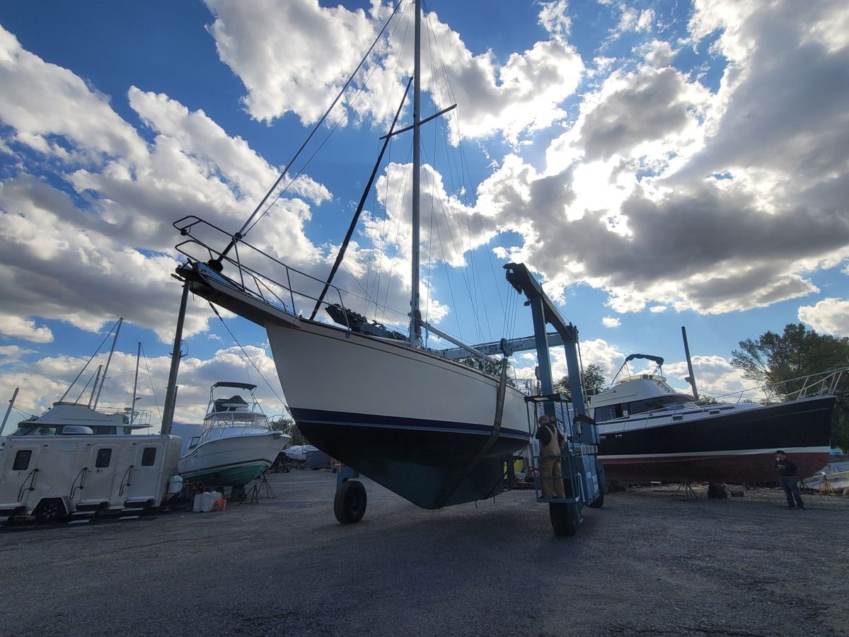 1989 Island Packet 38 for sale in Kings Park, New York 38 ft