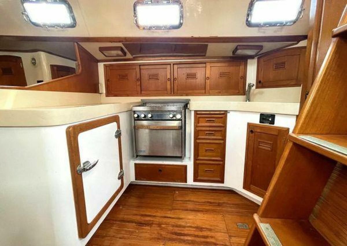 1979 Cheoy Lee CL 48