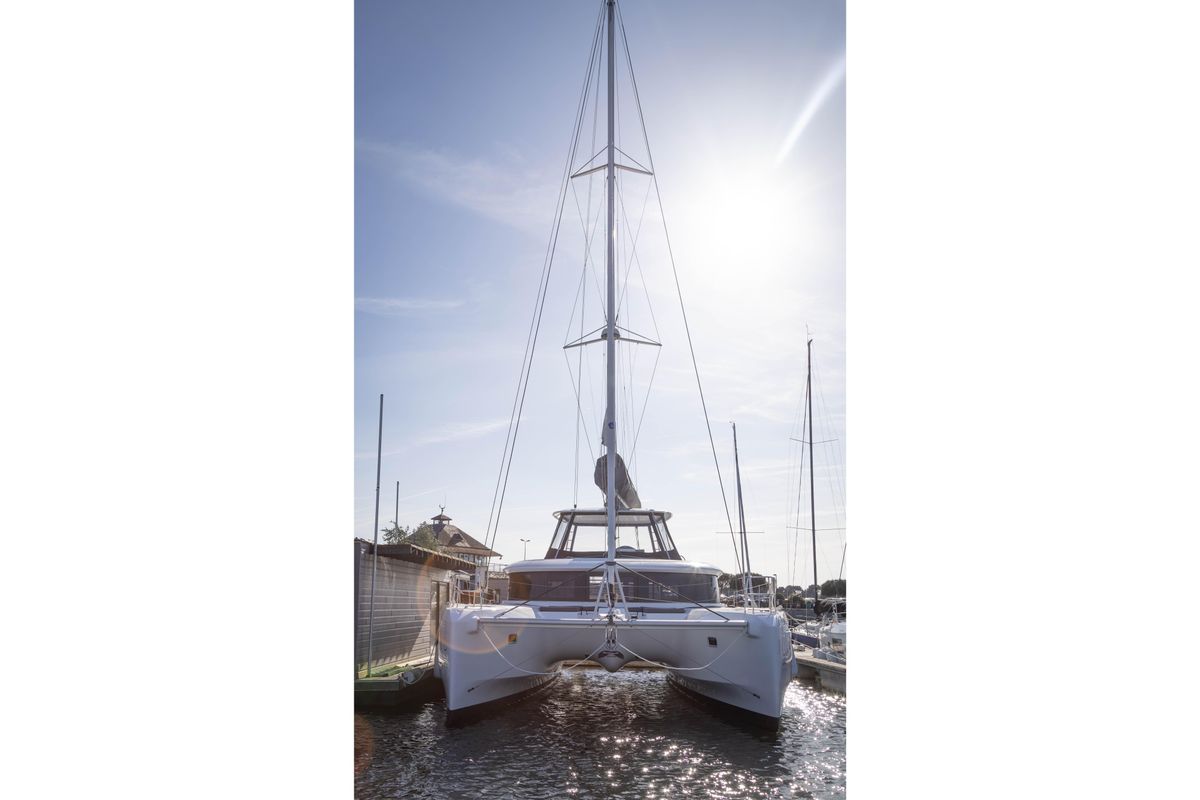 2023 Lagoon 46
