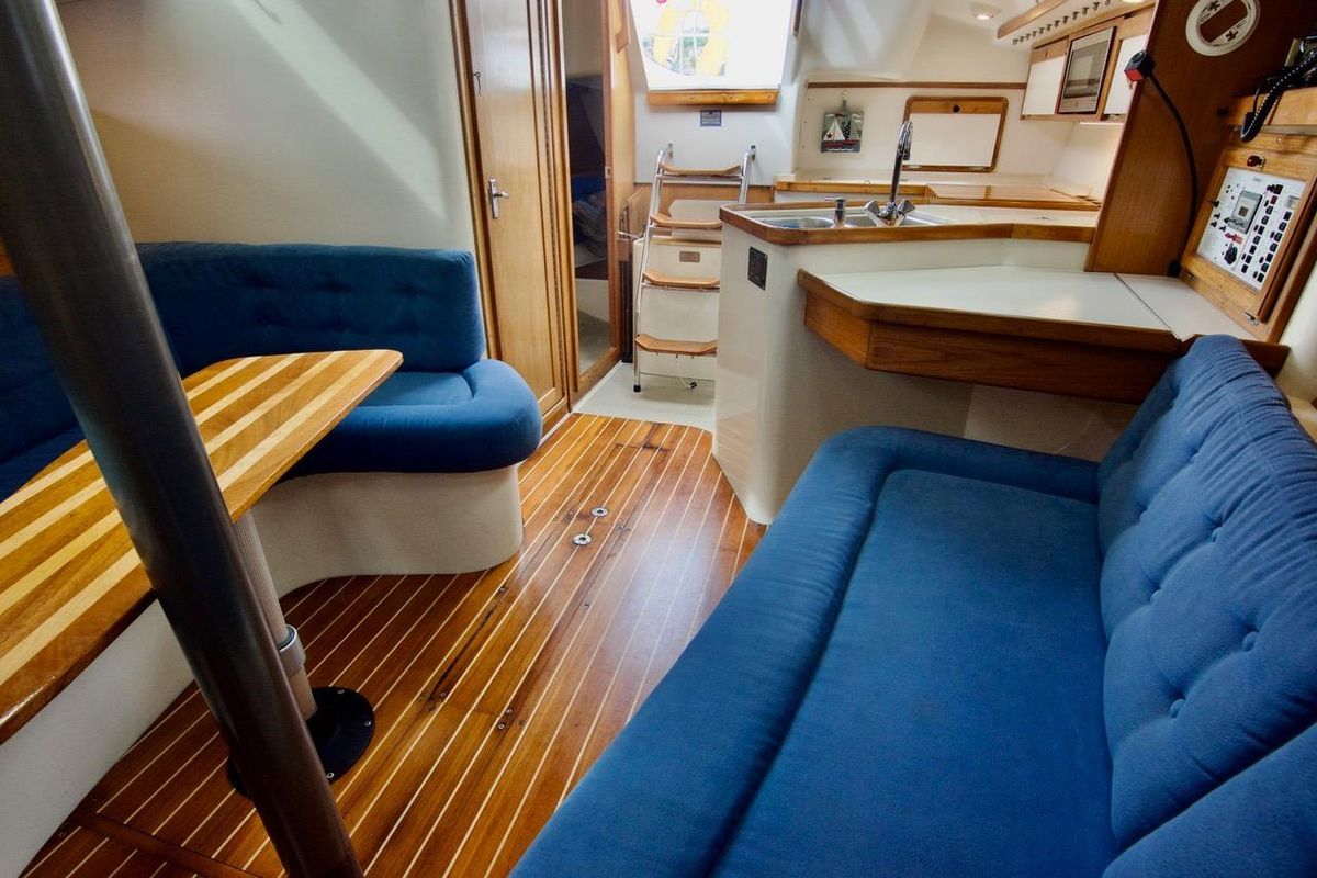 1994 Catalina 320