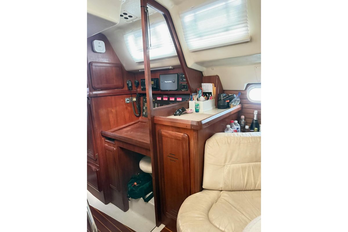 1996 Hunter Passage 42
