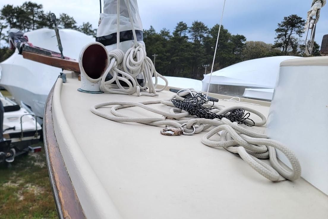 1974 Marshall 22 Catboat