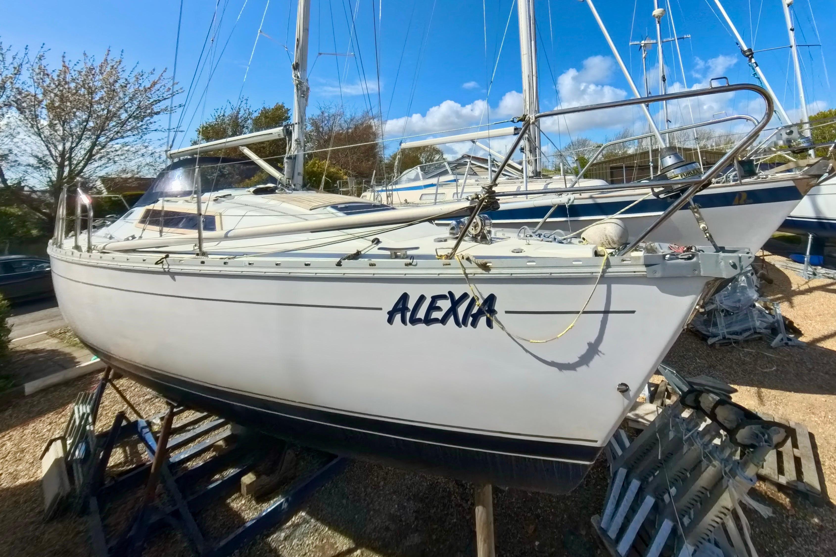 1988 Jeanneau Sun Light 30 for sale in Emsworth, Hampshire, United Kingdom