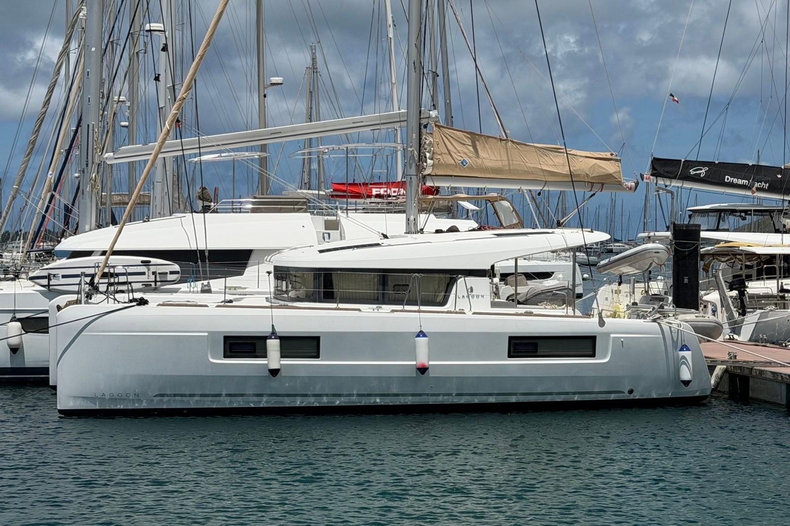 2020 Lagoon 40 for sale in Le Marin, Martinique