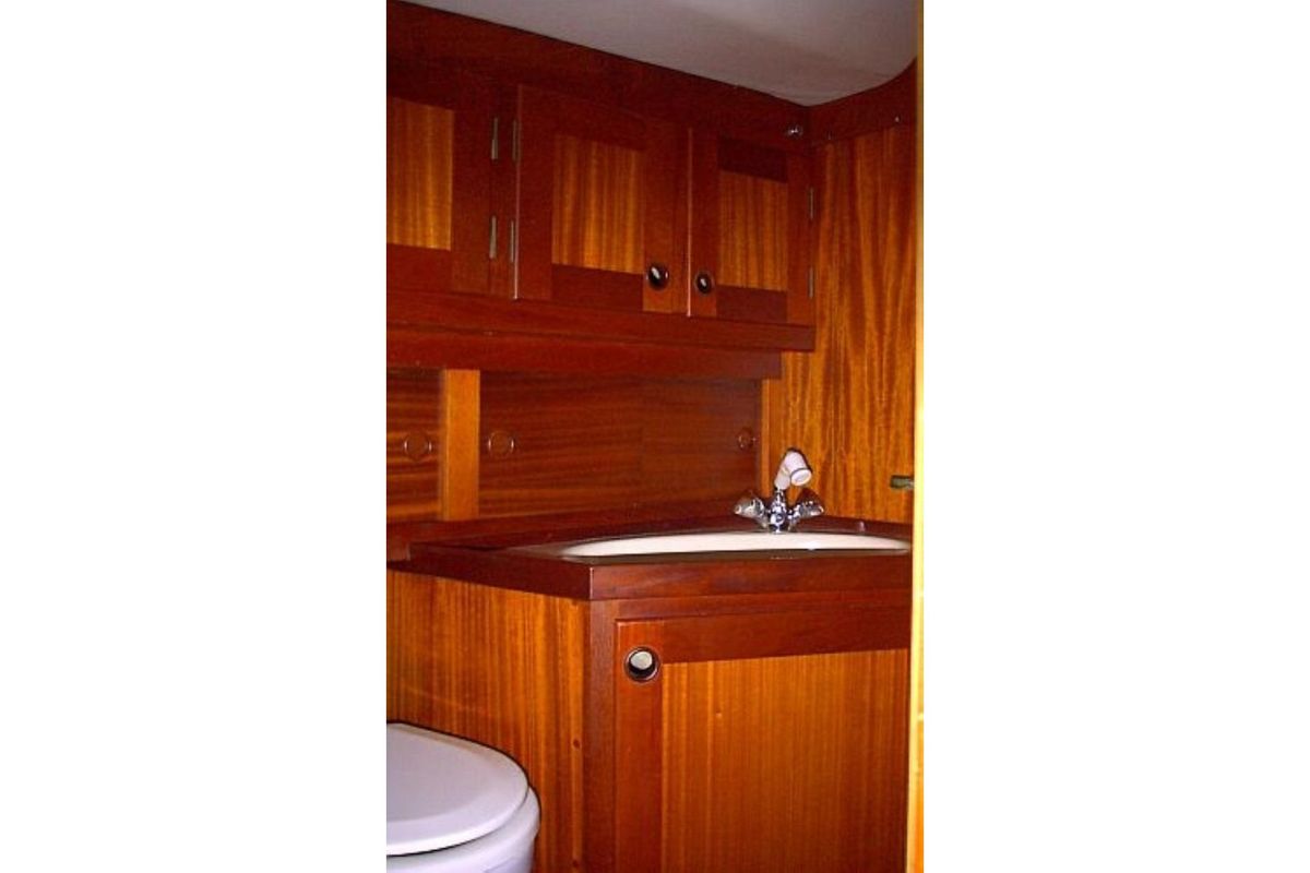 1985 Sweden Yachts 41