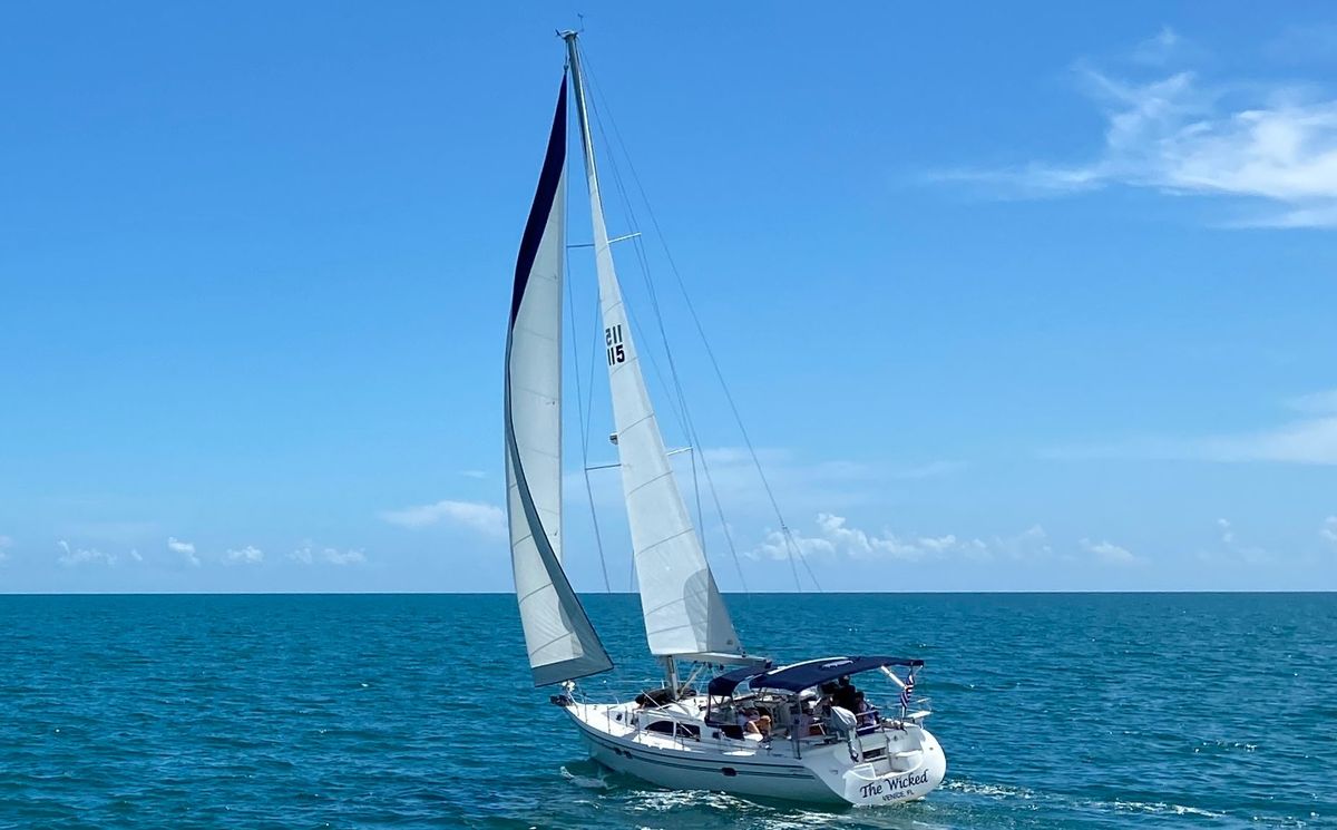2007 Catalina 387