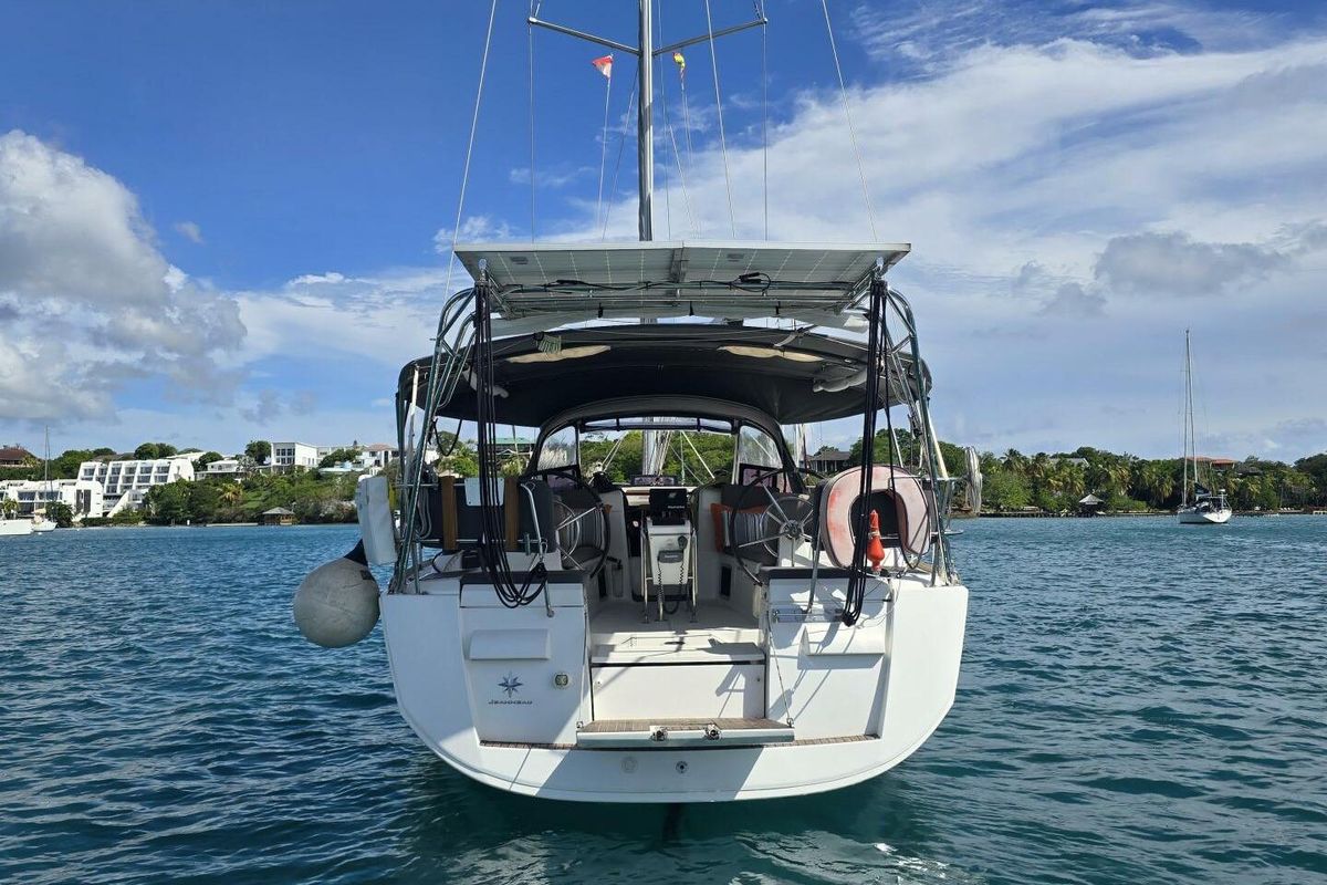 2013 Jeanneau Sun Odyssey 409