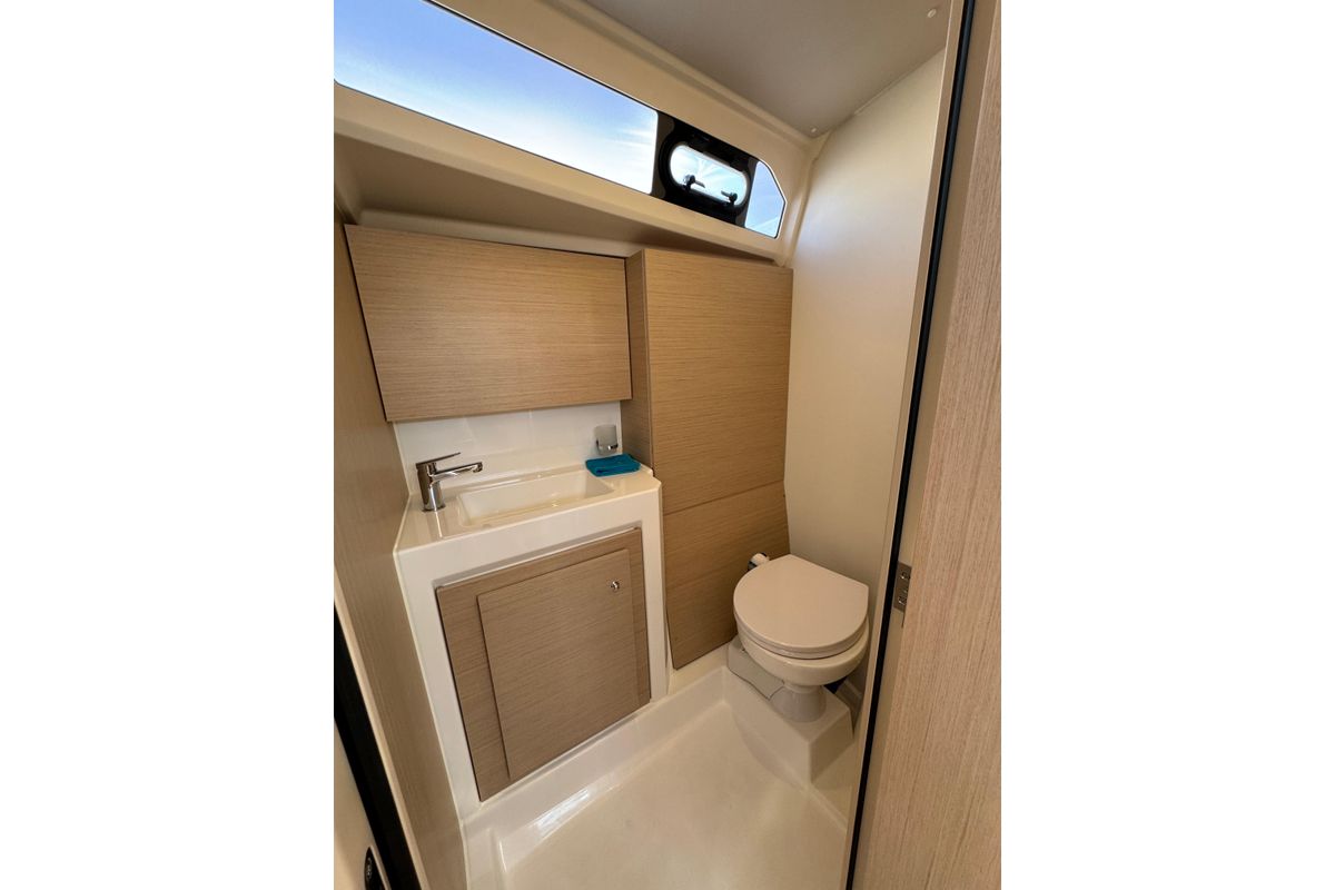 2024 Beneteau Oceanis 37.1