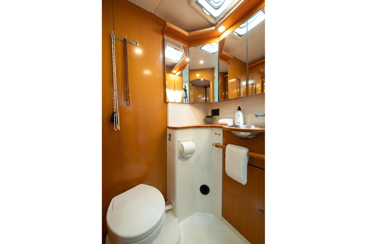 2007 Lagoon 500