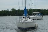 1984 Beneteau First 32