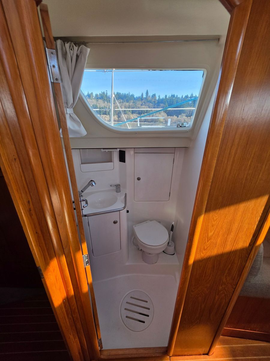 1999 Jeanneau Sun Odyssey 40 DS