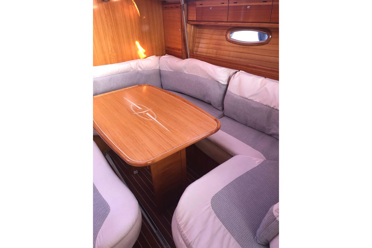2007 Bavaria 42 Cruiser