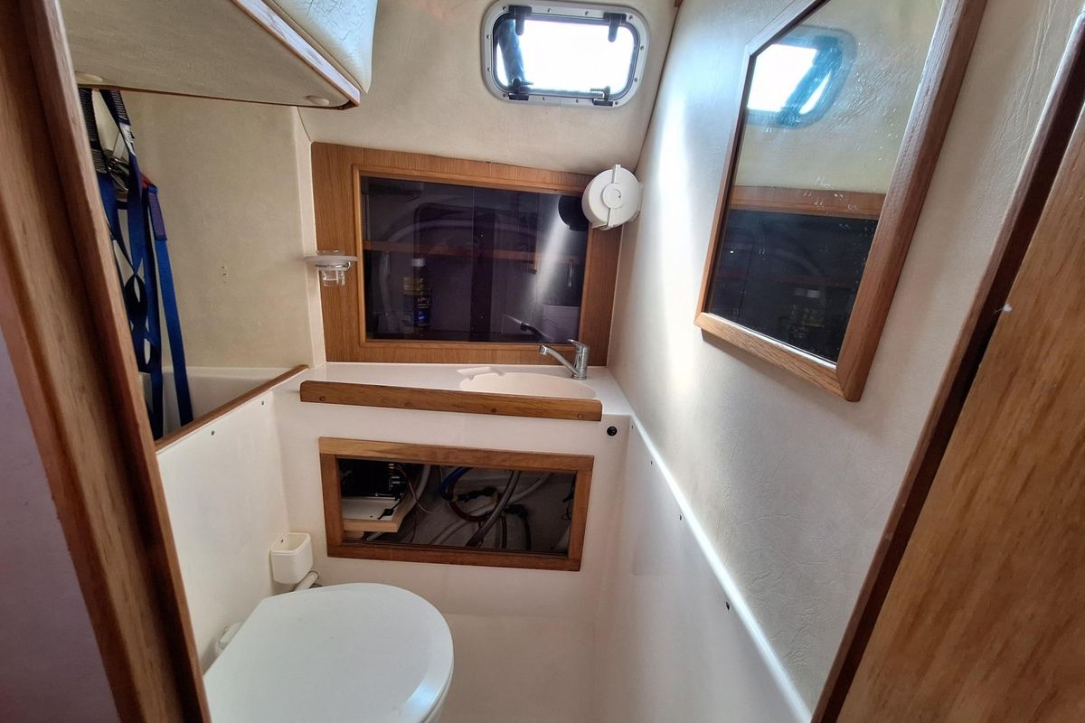 1997 Westerly Oceanquest 35