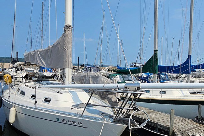 1988 Freedom 30 for sale in Lake City, Minnesota