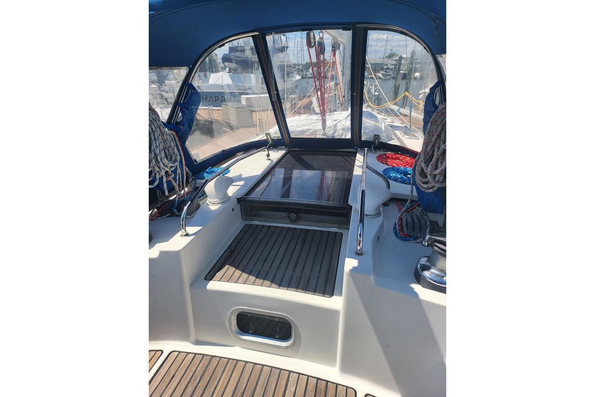 1993 Jeanneau Sun Odyssey 42.1