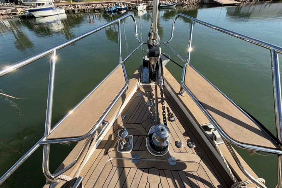 2021 Discovery 58
