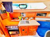 1990 Hunter 32’ Vision