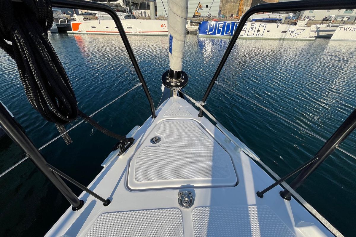 2025 Beneteau First 36