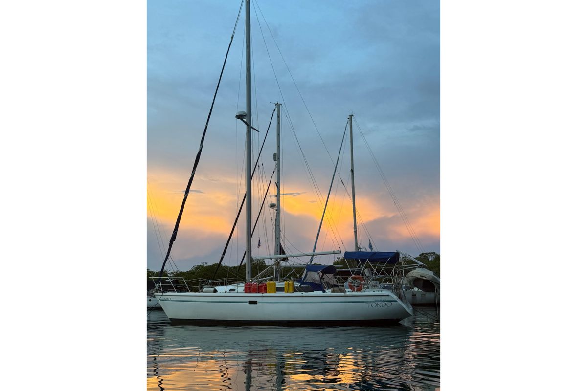 1995 Catalina 36 Mkii for sale in Cristóbal, Panama 36 ft