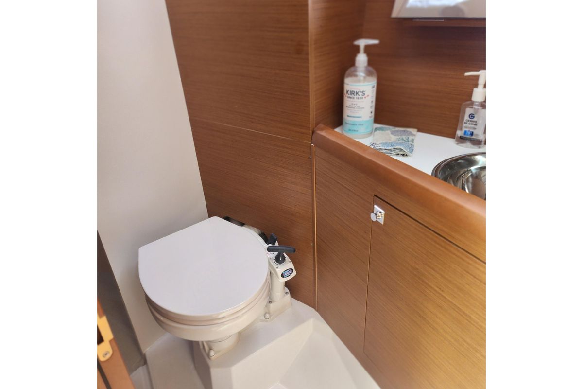 2023 Jeanneau Sun Odyssey 349