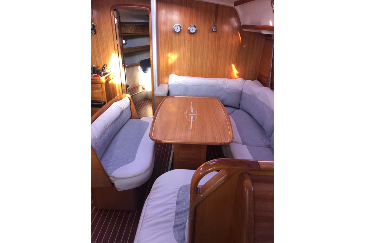 2007 Bavaria 42 Cruiser