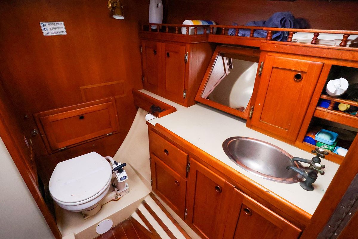 1985 Bayfield 40