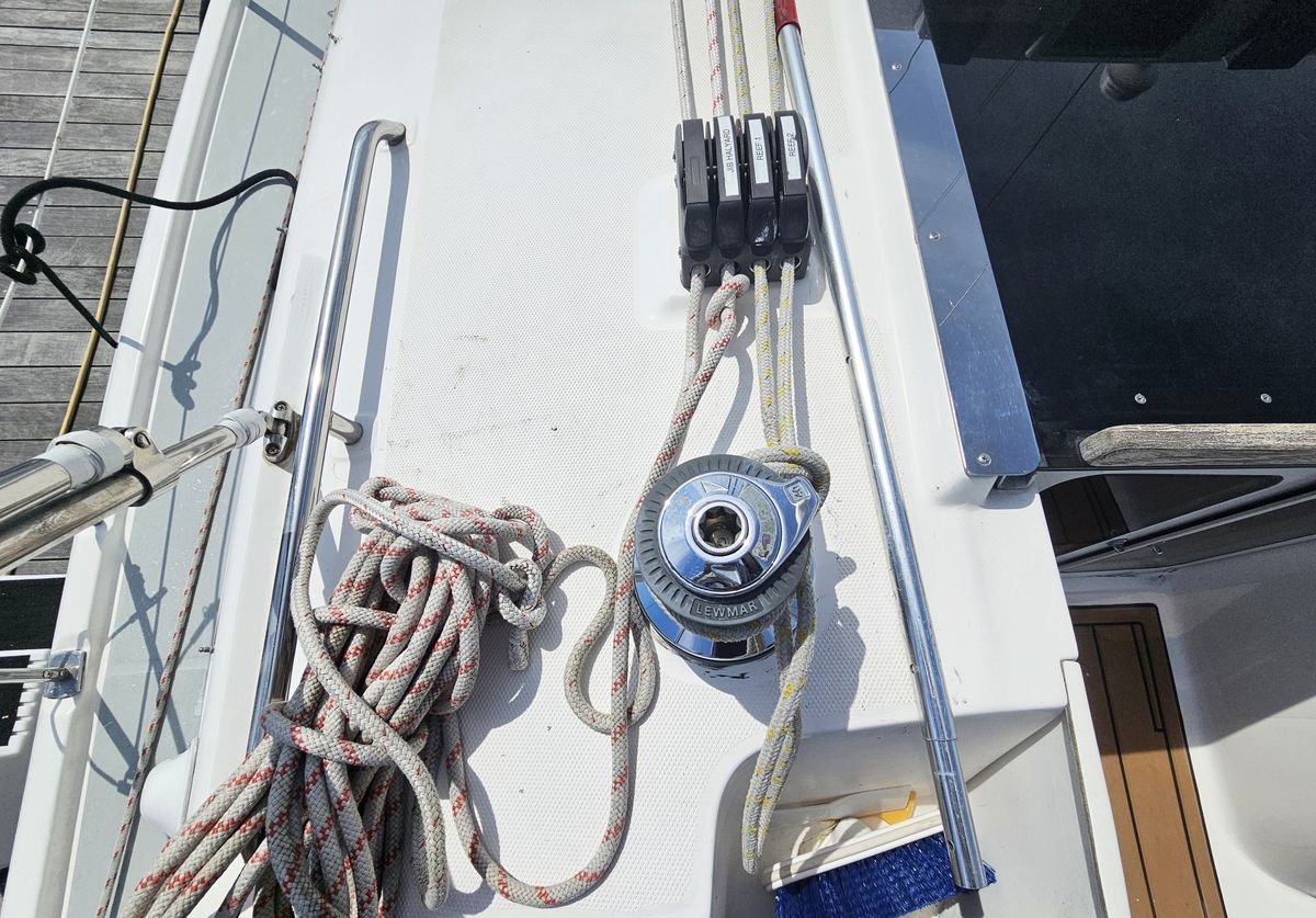2007 Hunter 41 Aft Cockpit