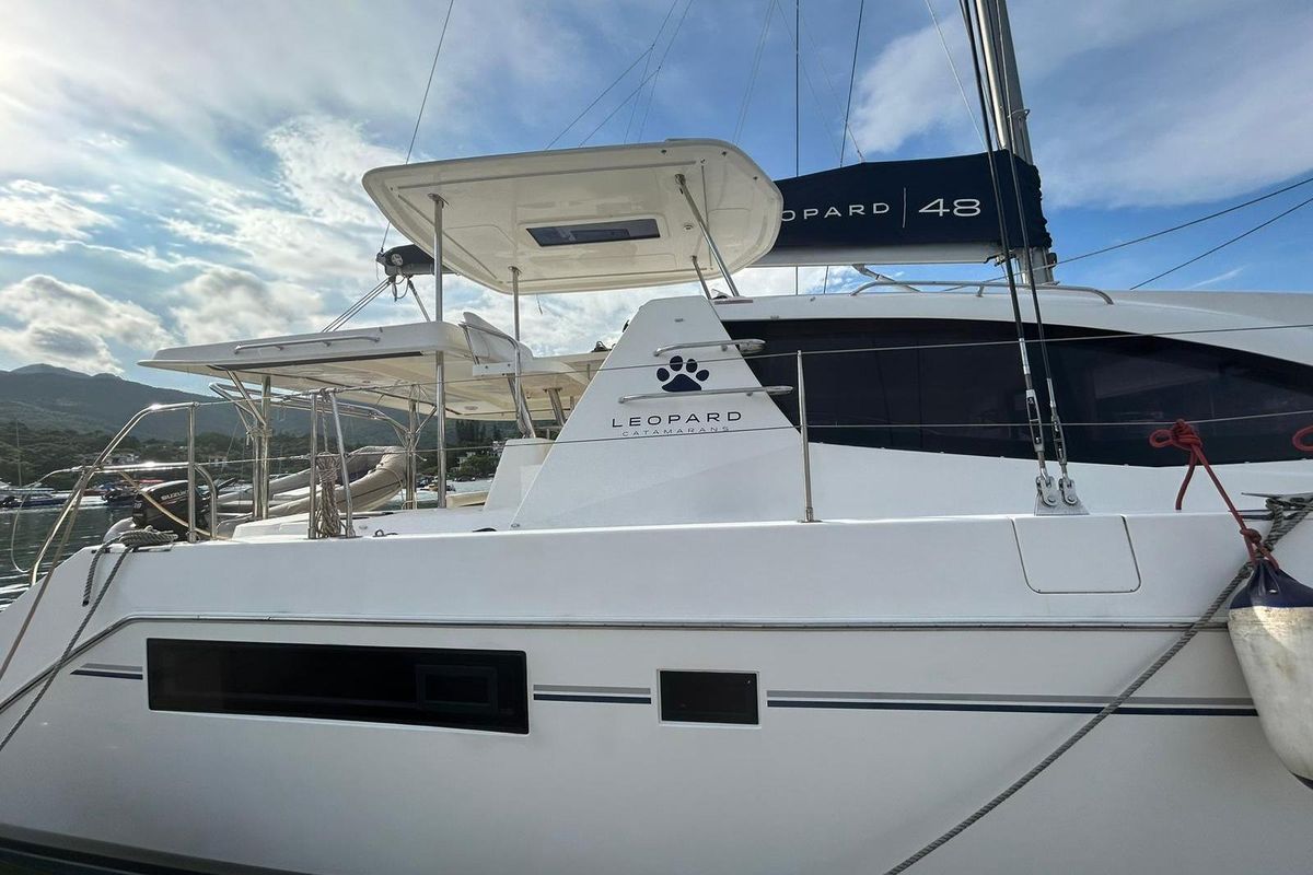2015 Leopard 48