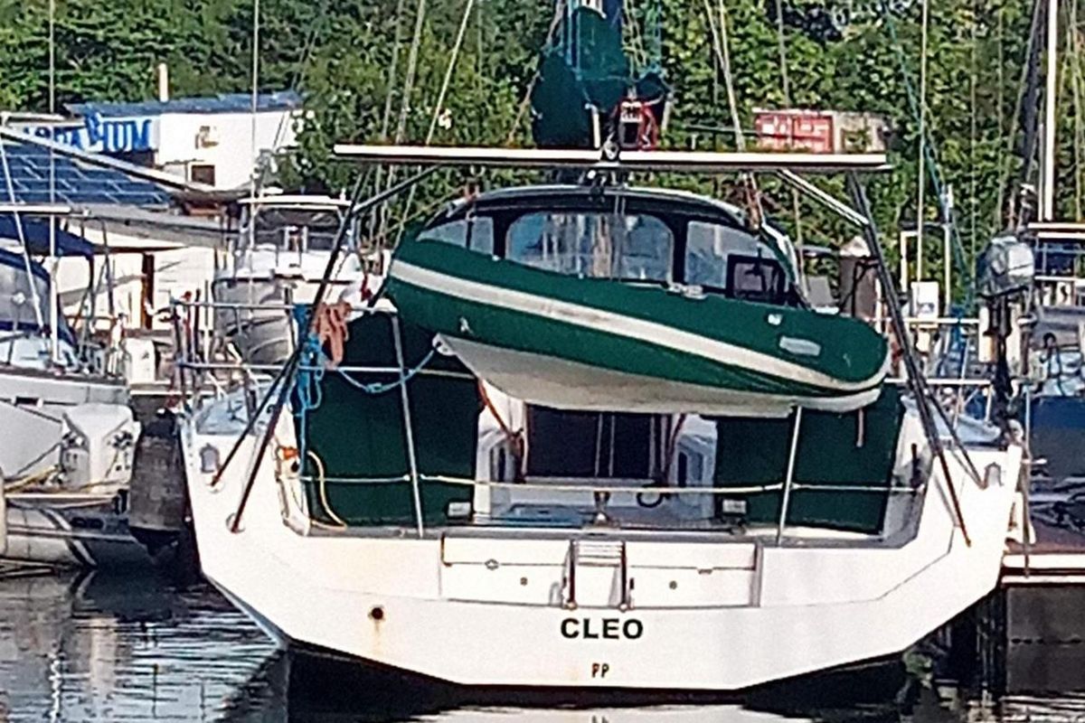 2012 RM Yachts RM 1260
