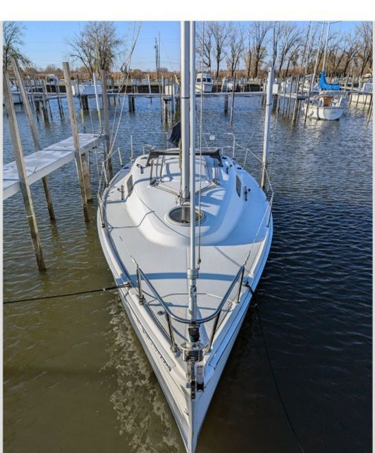 2006 Hunter 27