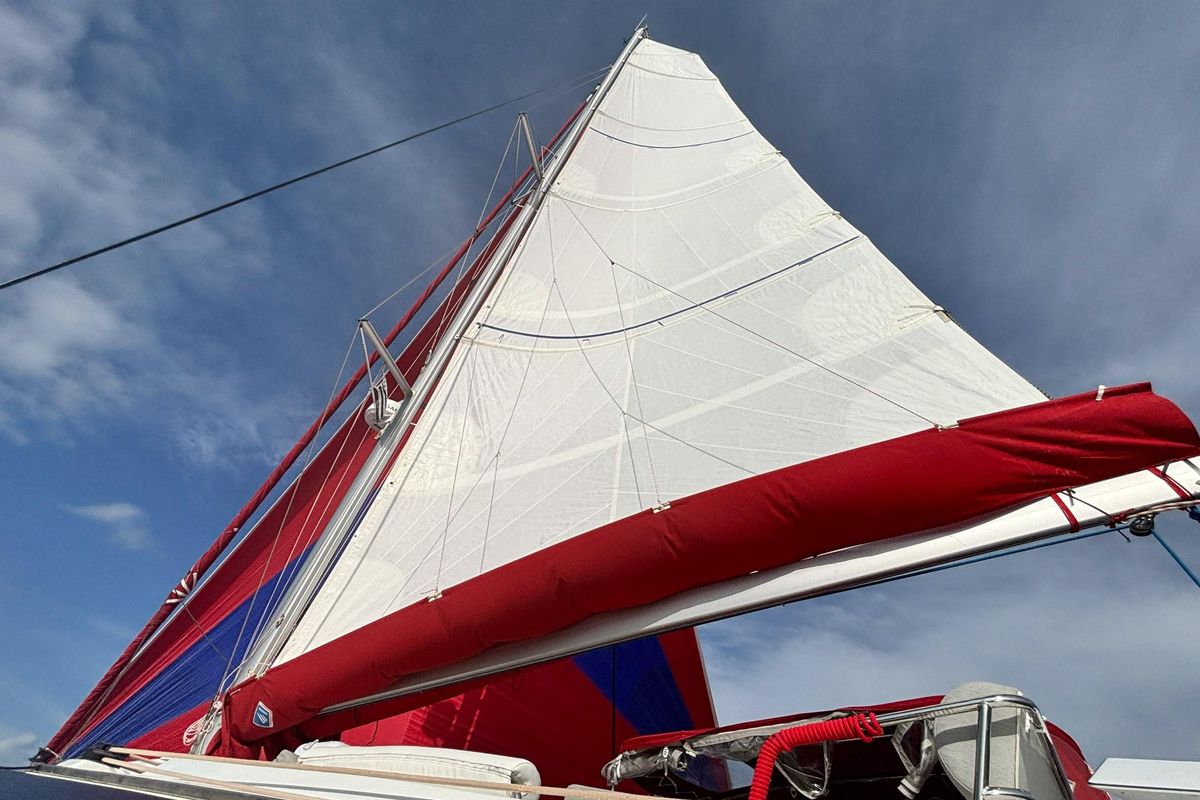 2017 Fountaine Pajot Helia 44