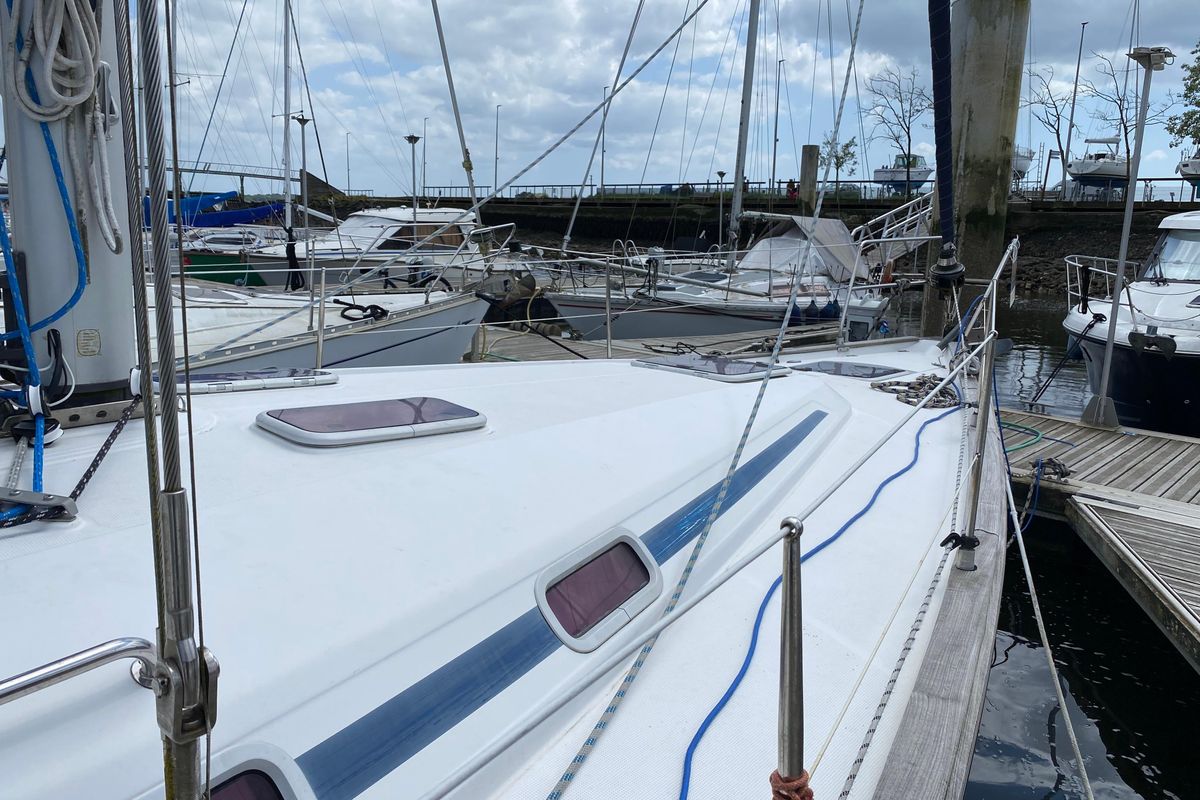2001 Bavaria 44