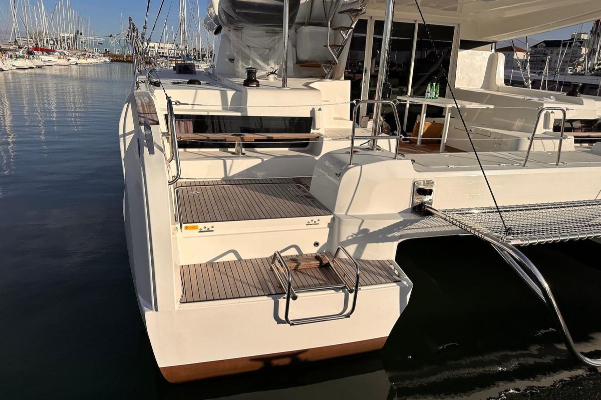 2026 Lagoon 43