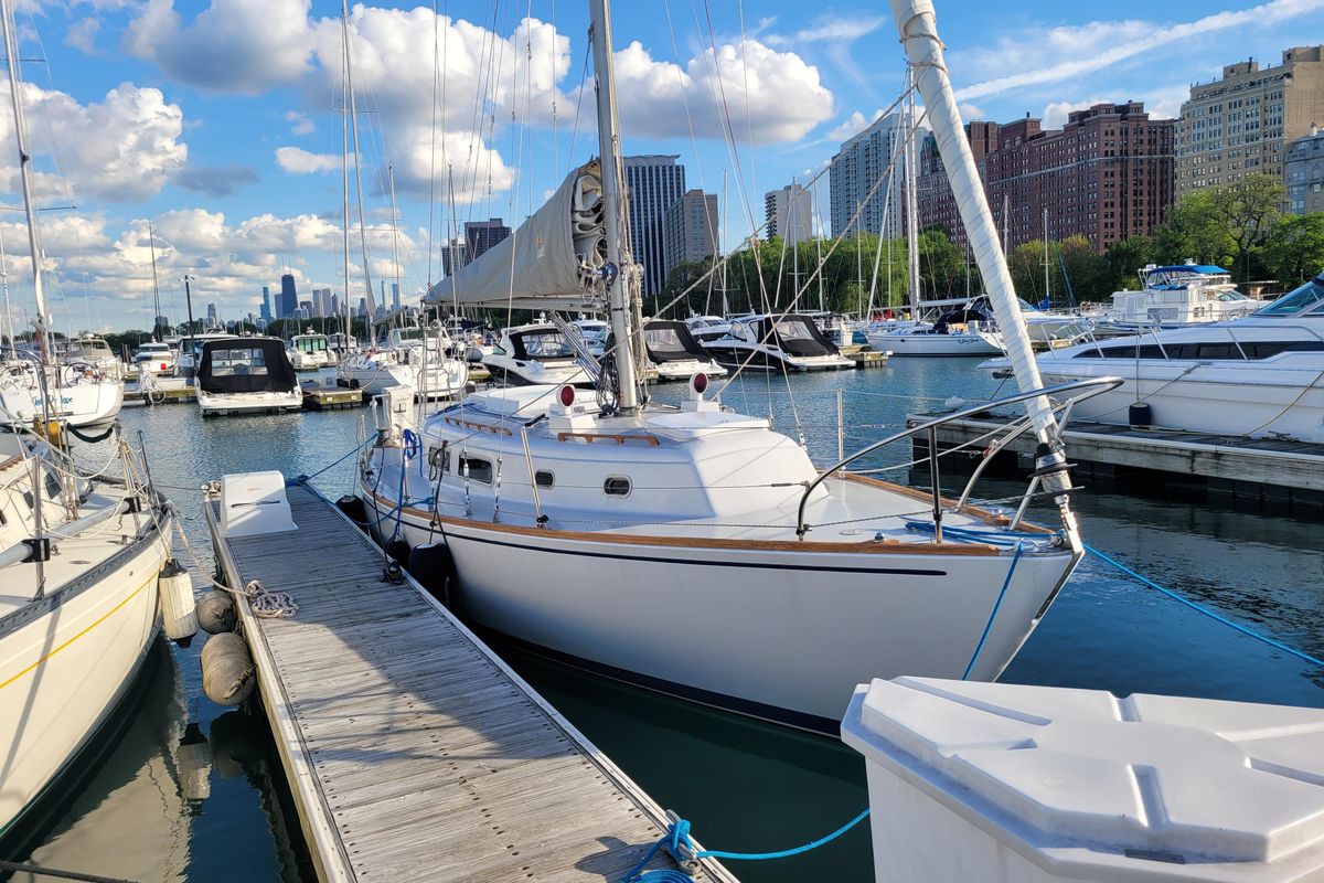 1971 Pearson 33