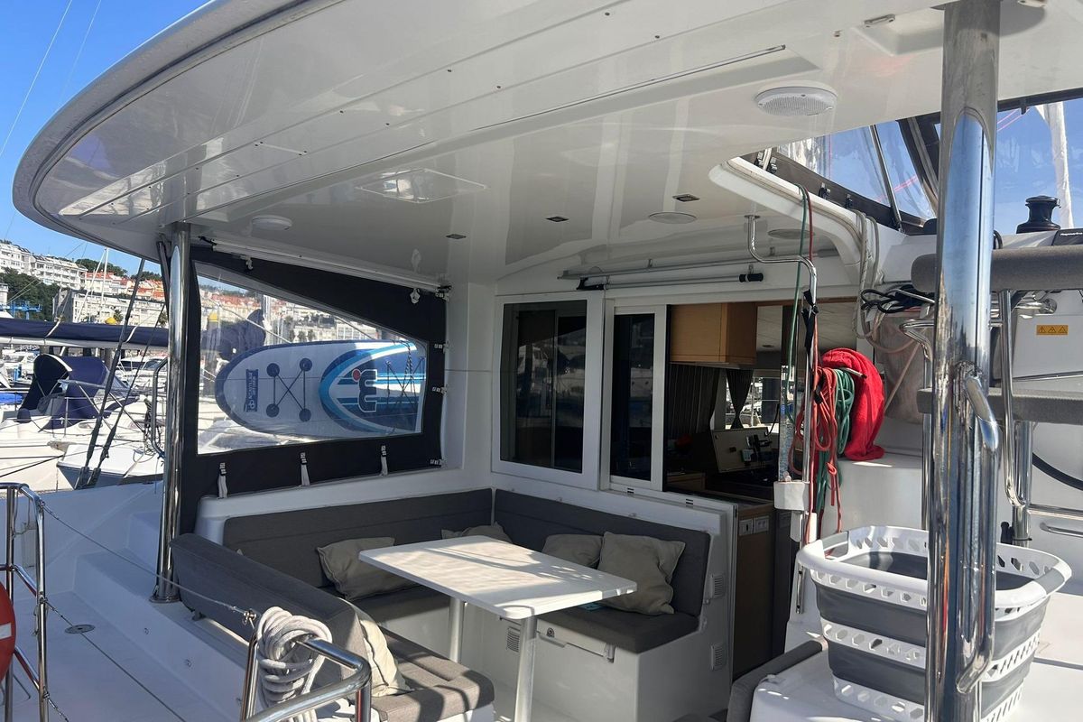 2014 Lagoon 39
