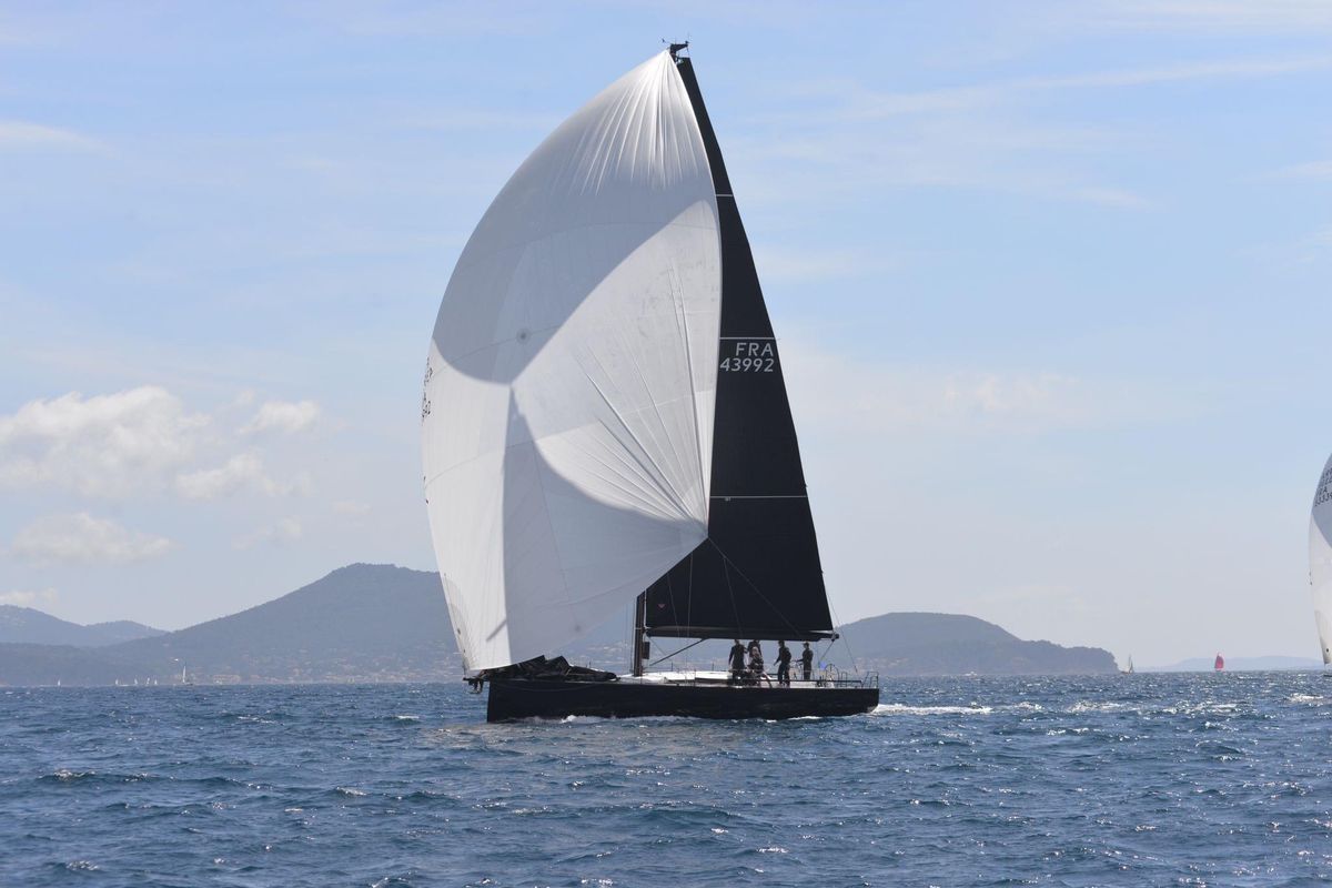 2016 Ice Yachts 52