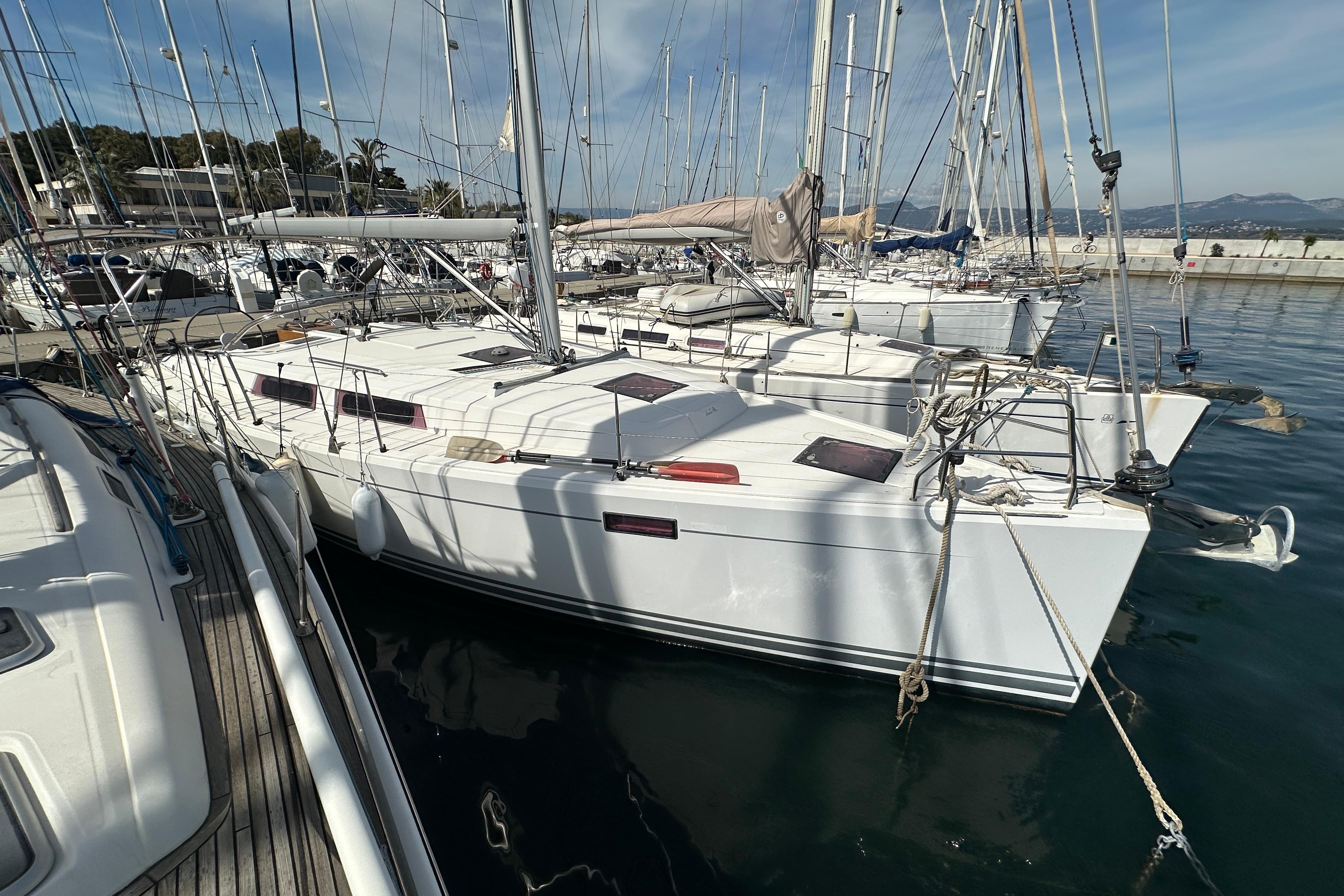 2012 Hanse 385