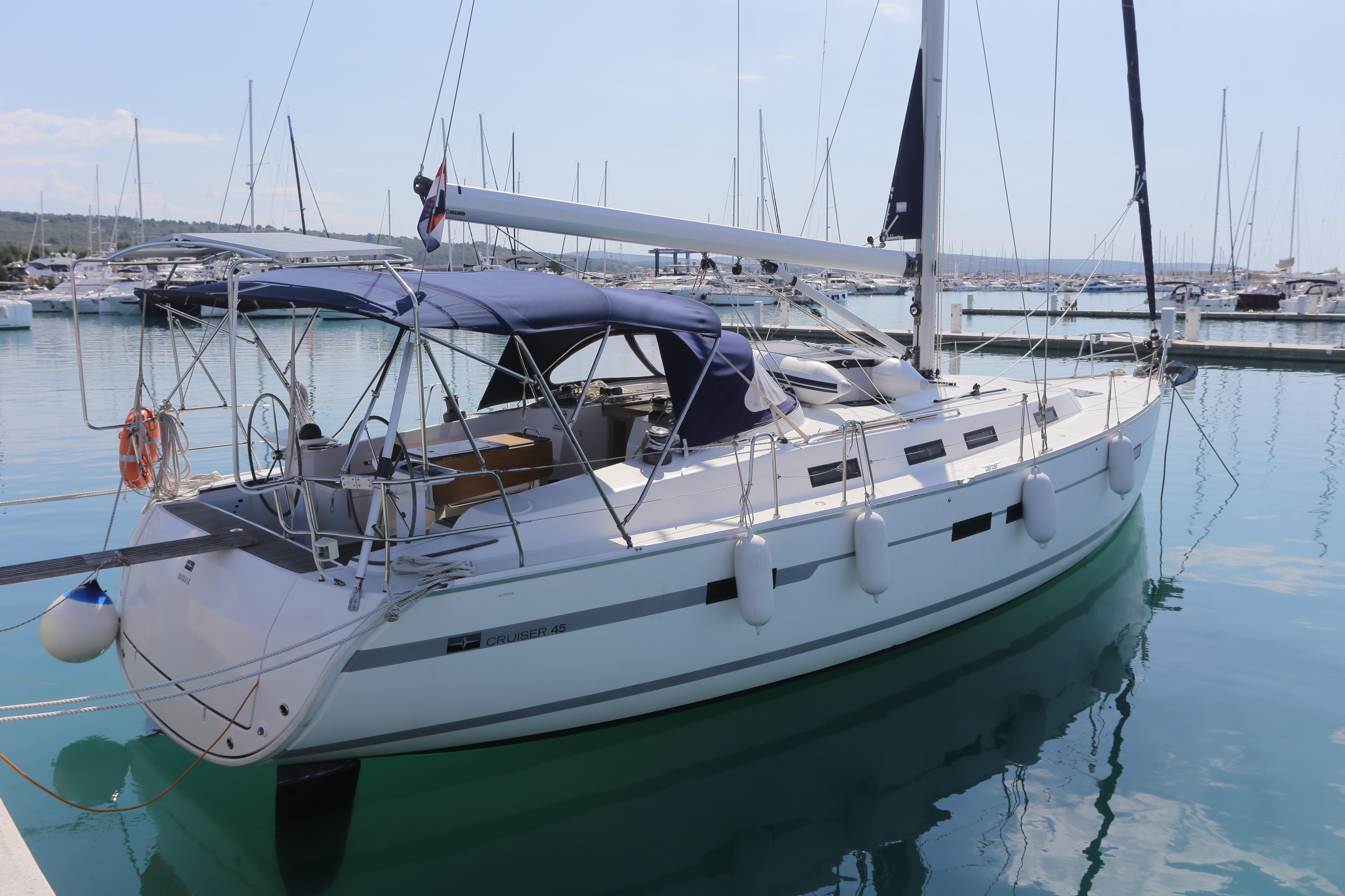 2012 Bavaria Cruiser 45