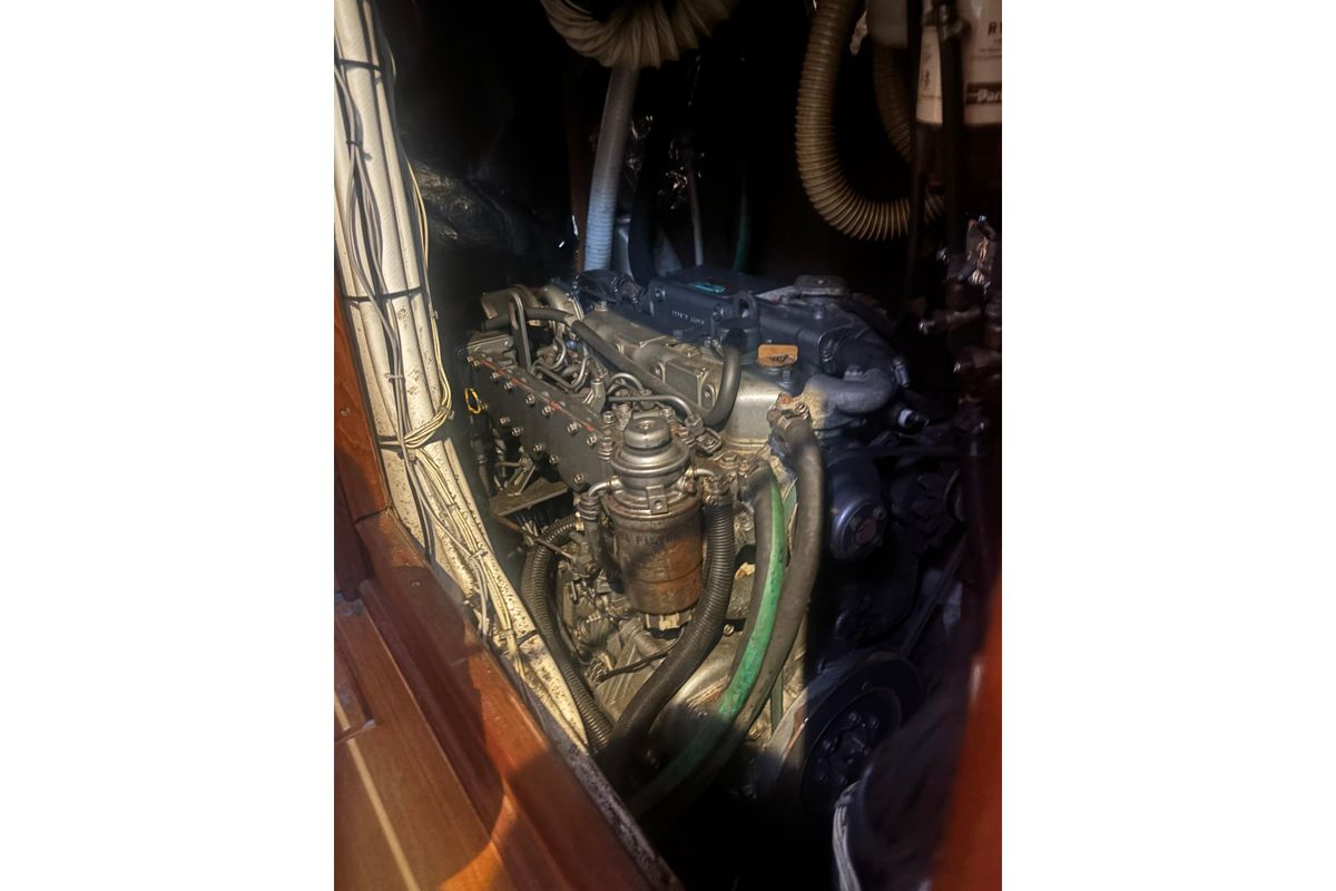 2000 Hunter Passage 450