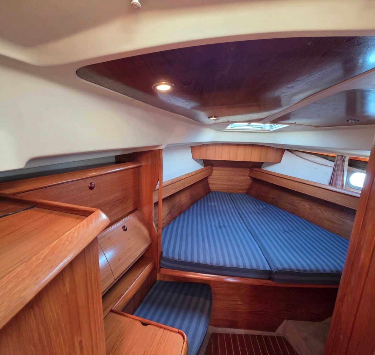 1999 Jeanneau Sun Odyssey 40 DS