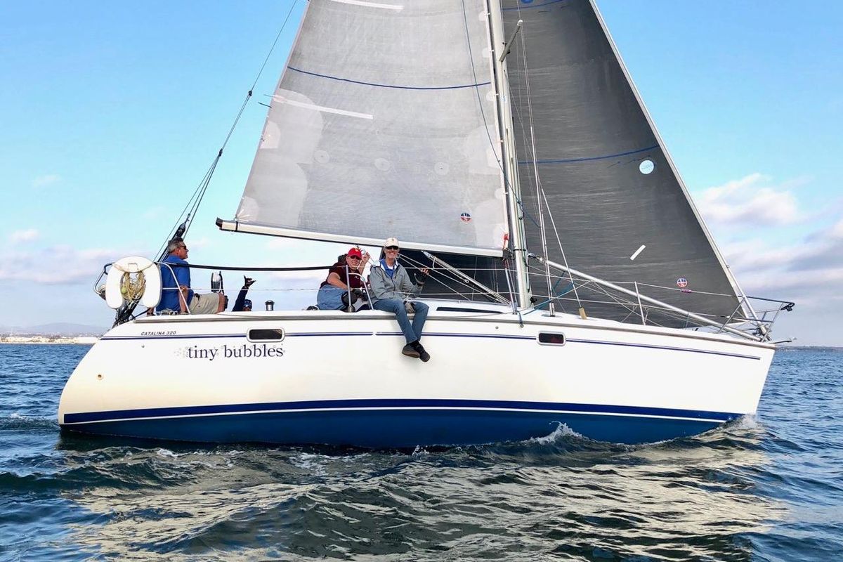 1999 Catalina 320