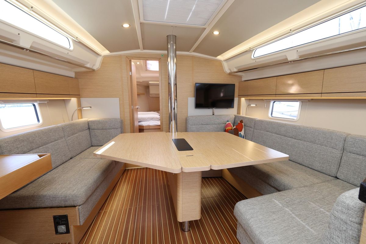2019 Hanse 418