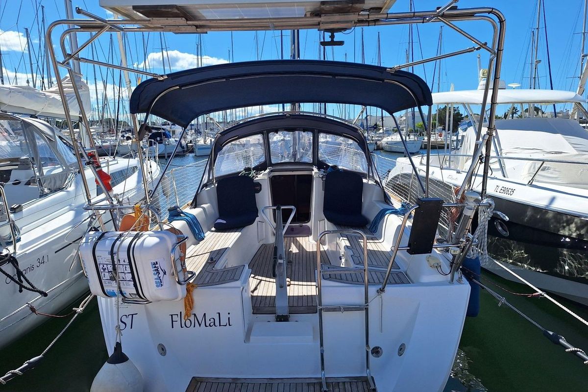 2006 Dufour 325 Grand Large