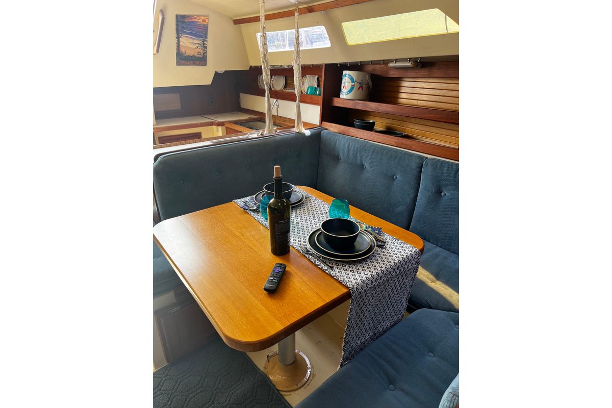 1987 Catalina 30 Mkii
