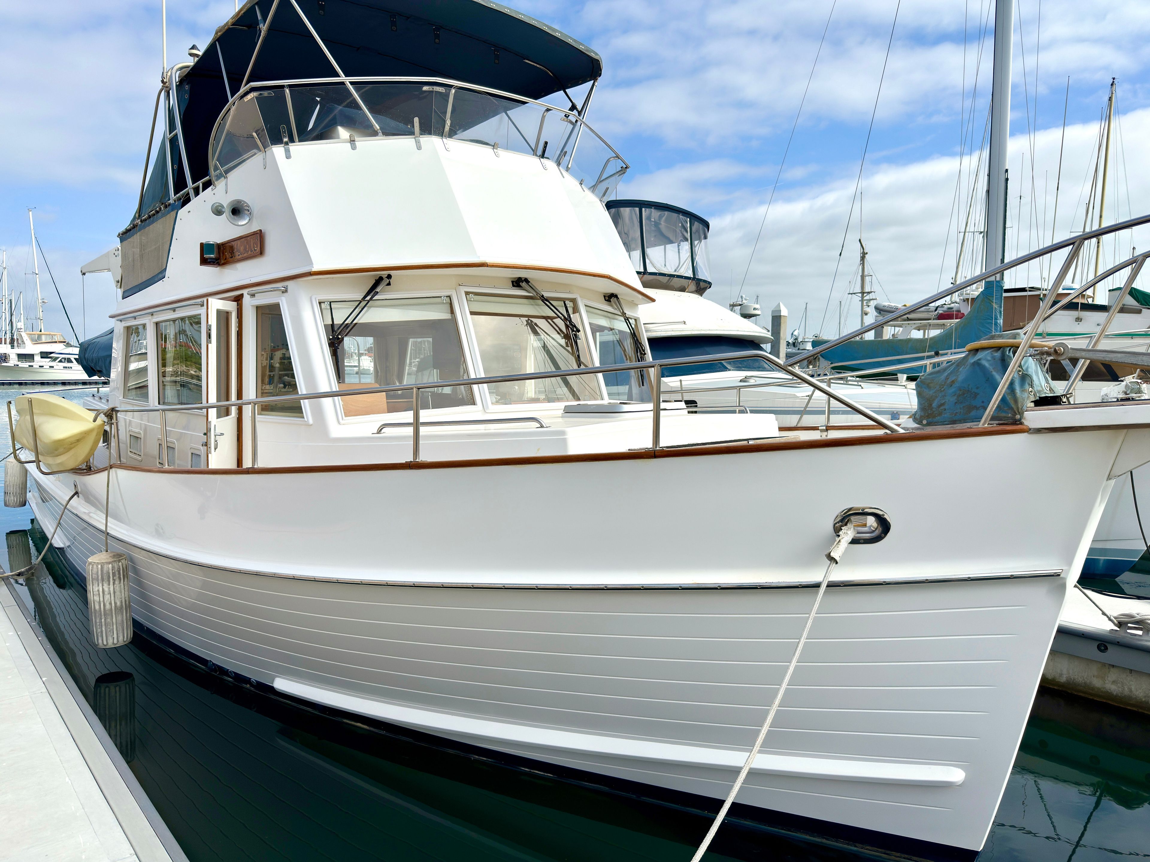 2003 Grand Banks Classic
