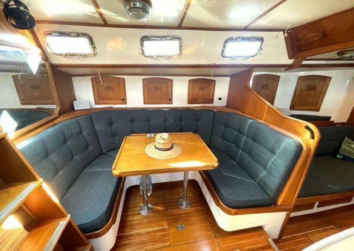 1979 Cheoy Lee CL 48